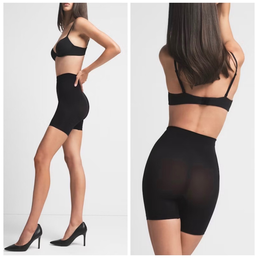 SKIMS Seamless Sculpt Mid Thigh Short Onyx Black Size M Strong Compression